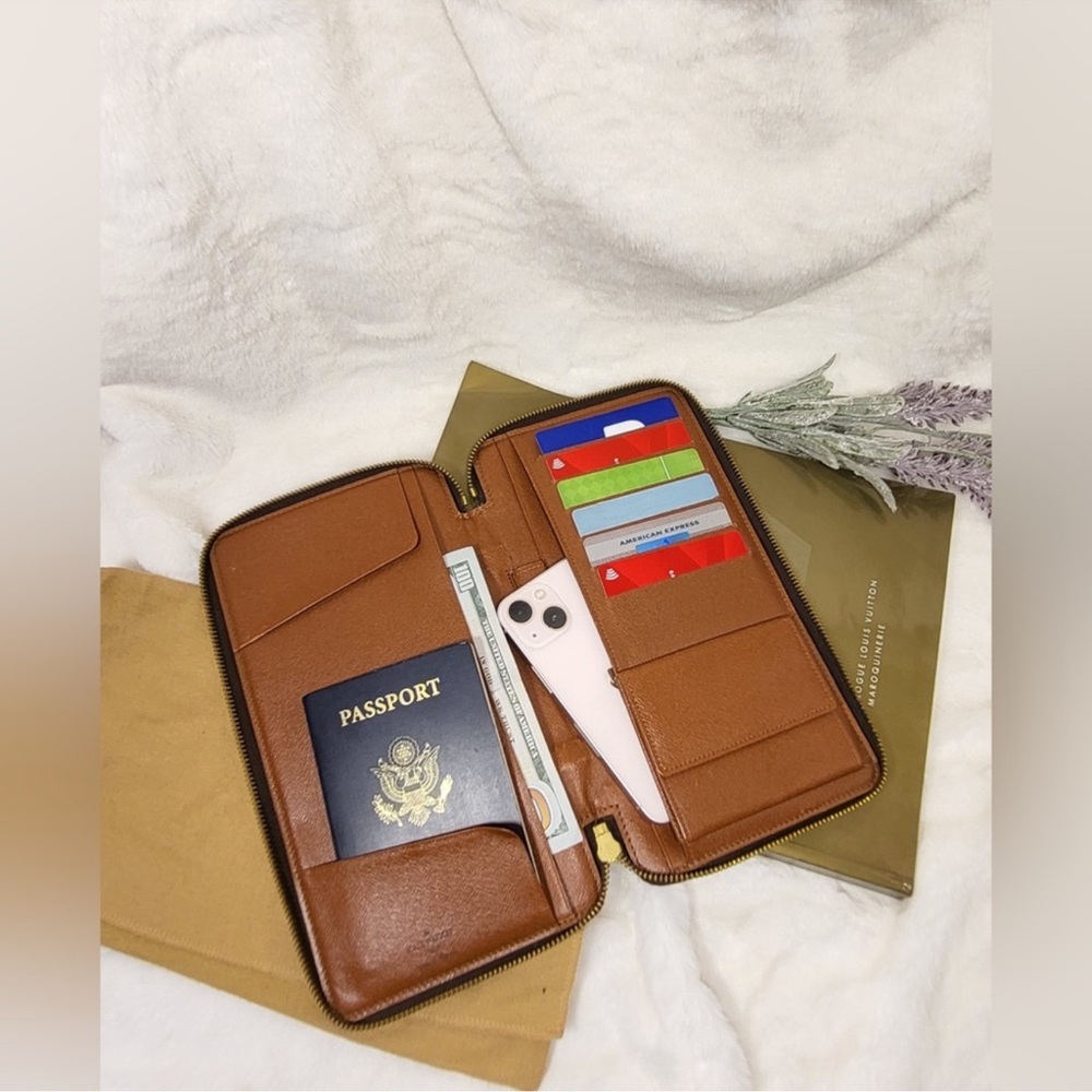 🔷LAST CALL🔷 Louis Vuitton Monogram De Voyage Travel Organizer Zippy Wallet - Picture 7 of 15